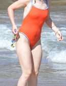 Olivia Wilde Playing at the Beach on her Vacation in Maui