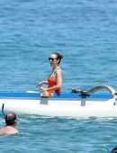 Olivia Wilde Playing at the Beach on her Vacation in Maui