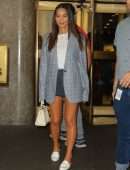 Olivia Munn Leggy, Out in NYC