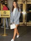 Olivia Munn Leggy, Out in NYC