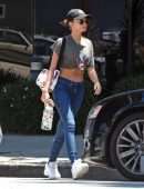 Sarah Hyland Booty in Jeans, Out in Los Angeles