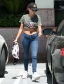 Sarah Hyland Booty in Jeans, Out in Los Angeles