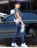 Sarah Hyland Booty in Jeans, Out in Los Angeles