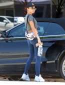 Sarah Hyland Booty in Jeans, Out in Los Angeles