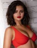 Selena Gomez Modeling Swimsuit For Krahs Swimwear 2019