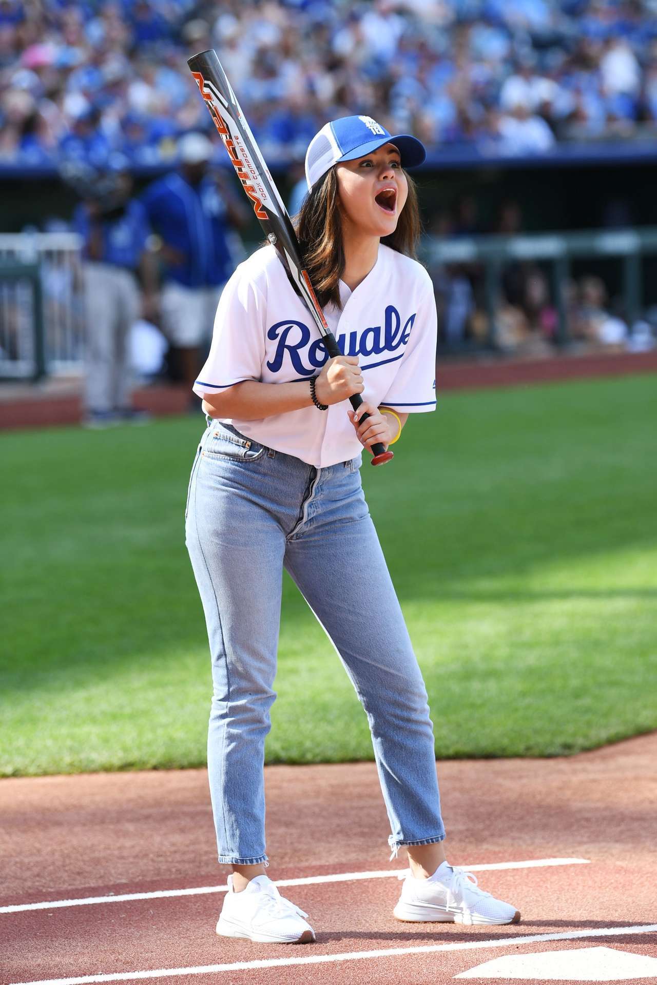 Selena Gomez - Big Slick 2019 Softball Game in Kansas City