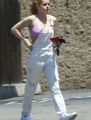 Ariel Winter Cleavage, Shopping in Los Angeles