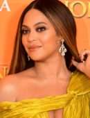 Beyonce at the European Premiere of "The Lion King" in London
