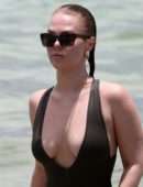 Bianca Elouise in Swimsuit at Beach in Miami