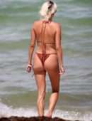 Caroline Vreeland Booty in Bikini on the Beach in Miami
