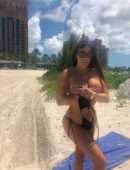 Claudia Romani Bikini Photoshoot at Atlantis Resort in Bahamas