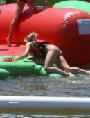 Elsa-Pataky-in-the-Senpere-Lake-in-the-South-of-France-27