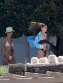 Gigi Hadid Booty, Sunbathing in Bikini with Friends, Mykonos Island