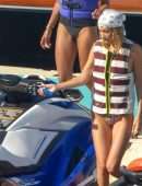 Gigi Hadid and Bella Hadid Booty in Bikini on the Beach in Mykonos