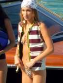 Gigi Hadid and Bella Hadid Booty in Bikini on the Beach in Mykonos
