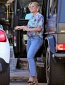 Hilary Duff Booty in Jeans, Out for Dinner in Studio City