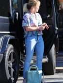 Hilary Duff Booty in Jeans, Out for Dinner in Studio City