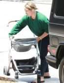 Hilary Duff Booty, Shopping in Studio City