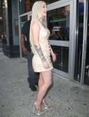Iggy Azalea Leggy, Out in New York