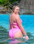 Iskra Lawrence Booty in Swimsuit for Photoshoot in New York
