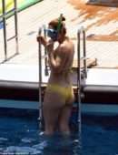 Katharine McPhee Booty On a Yacht in Capri, Italy