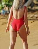 Katy Perry Booty, Shooting a New Music Video on the Beach in Hawaii