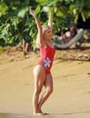 Katy Perry Booty, Shooting a New Music Video on the Beach in Hawaii
