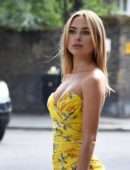 Kimberley Garner Upskirt, Out and About in London