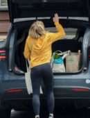 Kristen Bell Booty, Grocery Shopping in Studio City