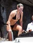 Kristen Stewart in Bikini on a Yacht on the Amalfi Coast, Italy