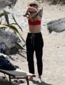 Maria Sharapova Booty in Bikini on a Beach in Italy