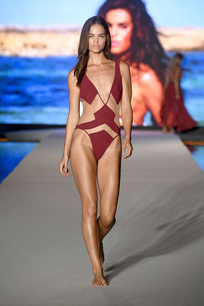 Robin Holzken at 2019 Sports Illustrated Swimsuit Runway Show at Miami Swim Week