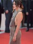 Bella Thorne at the Premiere of ‘Joker’ at Venice Film Festival 2019