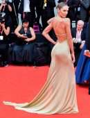 Candice Swanepoel Booty in Tight Dress at the Premiere of “The Truth” in Venice