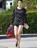 Emma Roberts Leggy, Out in Los Feliz
