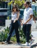 Hailee Steinfeld Out Shopping in Malibu