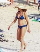 Jenna Dewan in Navy Blue Bikini with her Boyfriend Steve Kazee