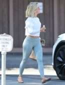 Julianne Hough Booty in Leggings Out to Lunch in Sherman Oaks