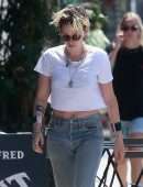 Kristen Stewart in Jeans, Out in Los Angeles
