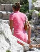 Sofia Richie Leggy, Out in France