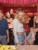 Stella Maxwell in Victoria's Secret Celebrates New Fall Collection in Dallas