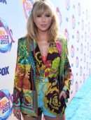 Taylor Swift at 2019 Teen Choice Awards in Los Angeles