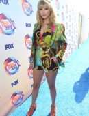 Taylor Swift at 2019 Teen Choice Awards in Los Angeles