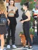 Ariel Winter Booty in Jeans, Out for Lunch in Beverly Hills