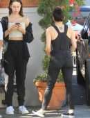 Ariel Winter Booty in Jeans, Out for Lunch in Beverly Hills