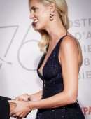 Chiara Ferragni Wardrobe Malfunction at the Premiere of “Chiara Ferragni – Unposted” in Venice