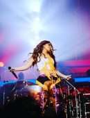 Hailee-Steinfeld-SHVR-Ground-Festival-in-Jakarta-1