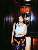 Hailee-Steinfeld-SHVR-Ground-Festival-in-Jakarta-1