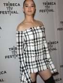 Hailee Steinfeld at the Screening of 'Dickinson' in NYC