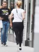 Jennifer Lawrence Running a Block on the Upper East Side in NY